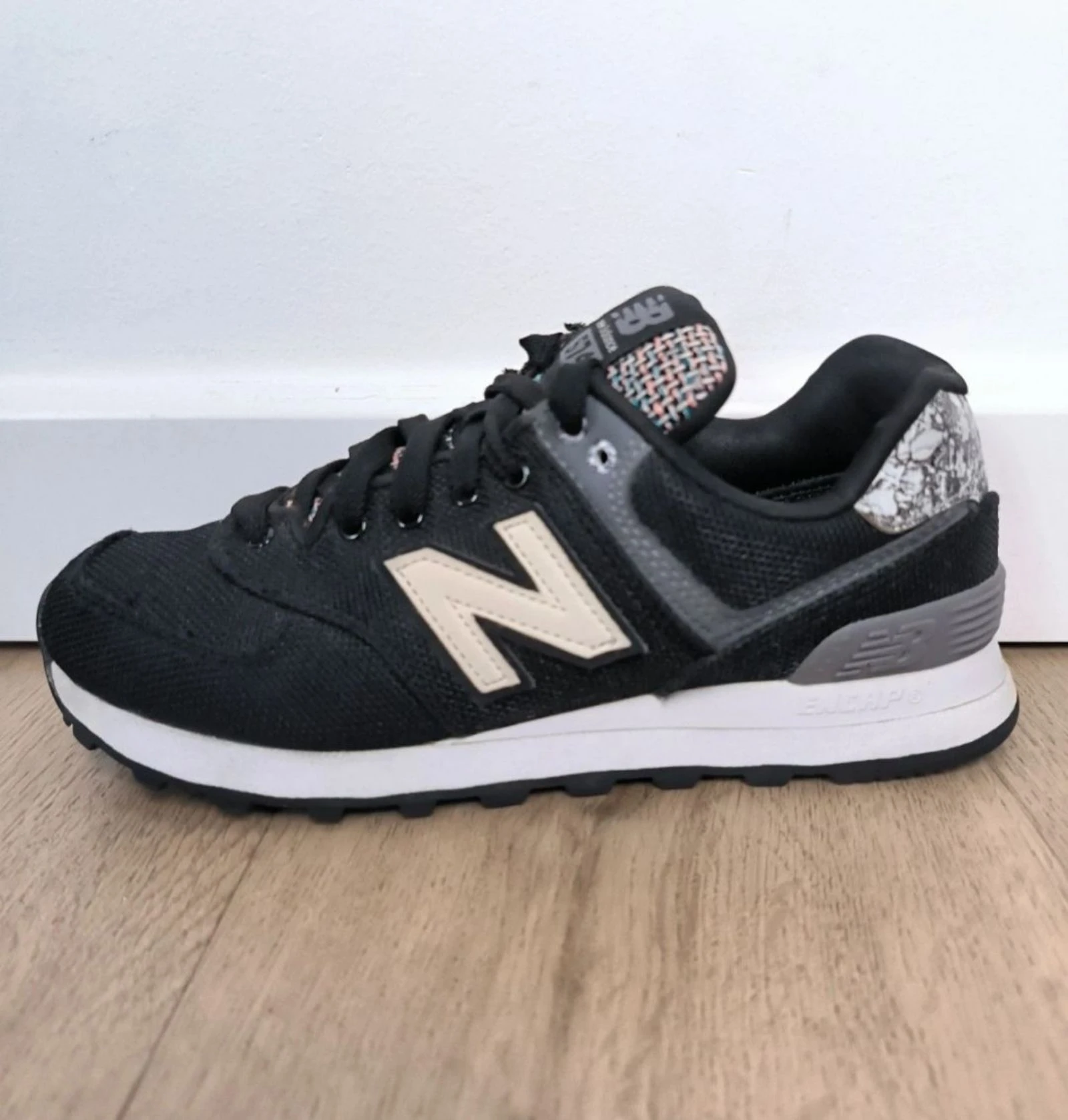 Women's New Balance 574 Sneaker – photo 9